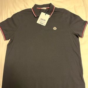 Moncler tipped cotton pique polo in navy. Size xxl